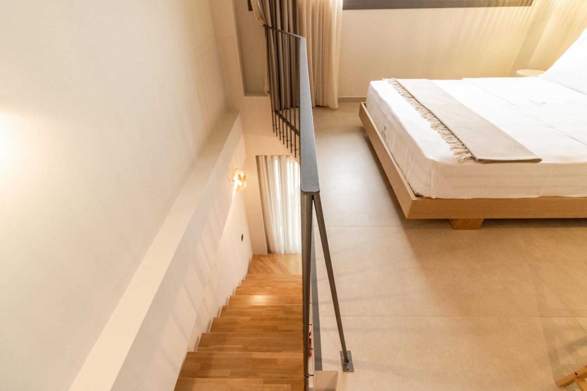Adorno Private Suites Only Adults & Kids 12 Plus Неа-Врасна Экстерьер фото