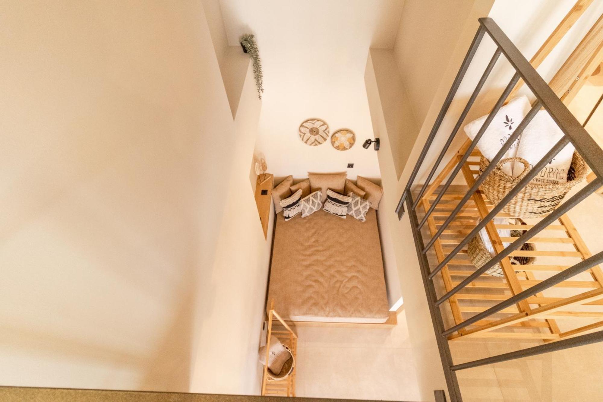 Adorno Private Suites Only Adults & Kids 12 Plus Неа-Врасна Экстерьер фото