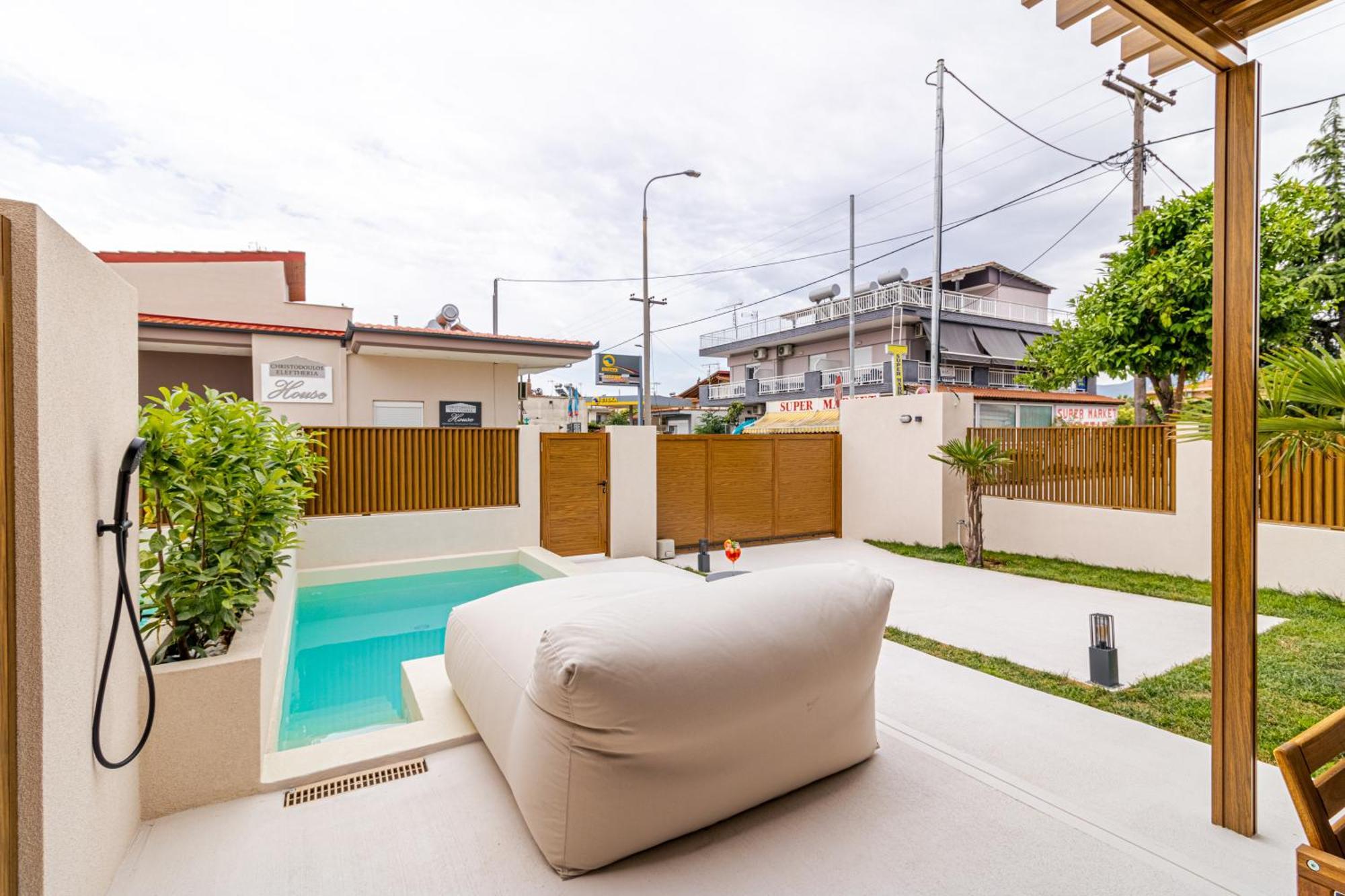Adorno Private Suites Only Adults & Kids 12 Plus Неа-Врасна Экстерьер фото